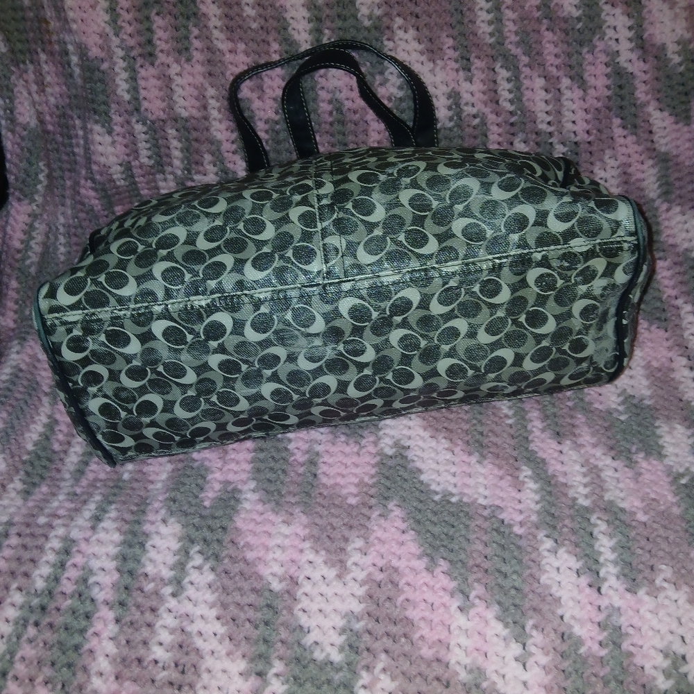 Coach Bag - Picture 8 of 8